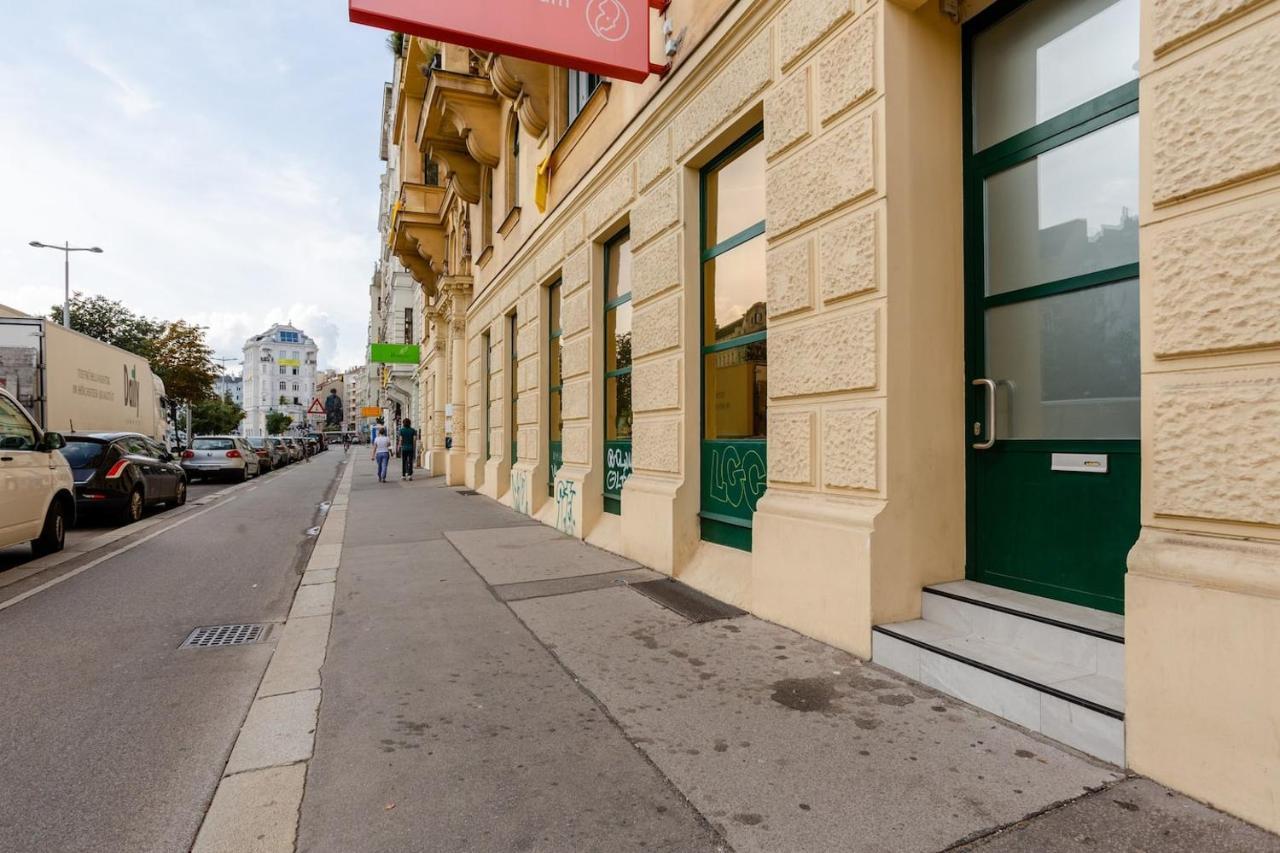 Free Parking Vienna Naschmarkt Air Con Fast Wifi Esterno foto
